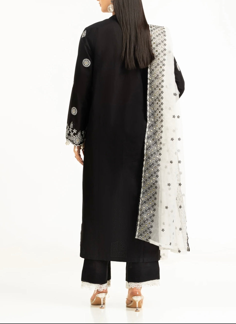 Gul Ahmed Original Pakistani 3 PC Lawn Schiffli Embroidered Suit