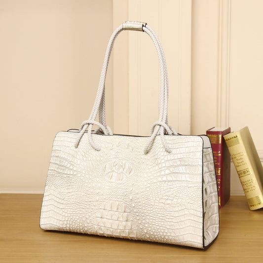 Fashion Personalised Women's Portable Large Capacity Bag in fine quality