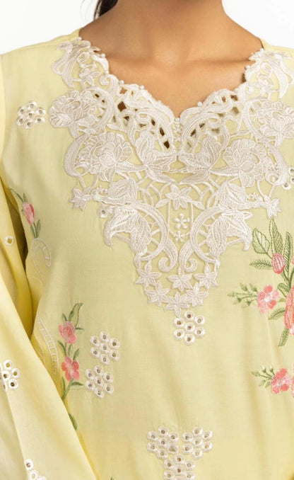 Gul Ahmed original 3 PCS Cambric Embroidered Shirt And Trouser with Polymunar Duppatta