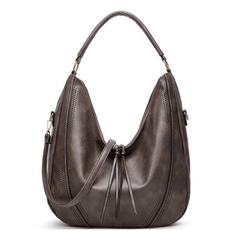 New Trend Retro Large  Capacity Tote Shoulder Bag Tassel Hollow One-shoulder Casual Bag Women's Big Bag Casual Bag